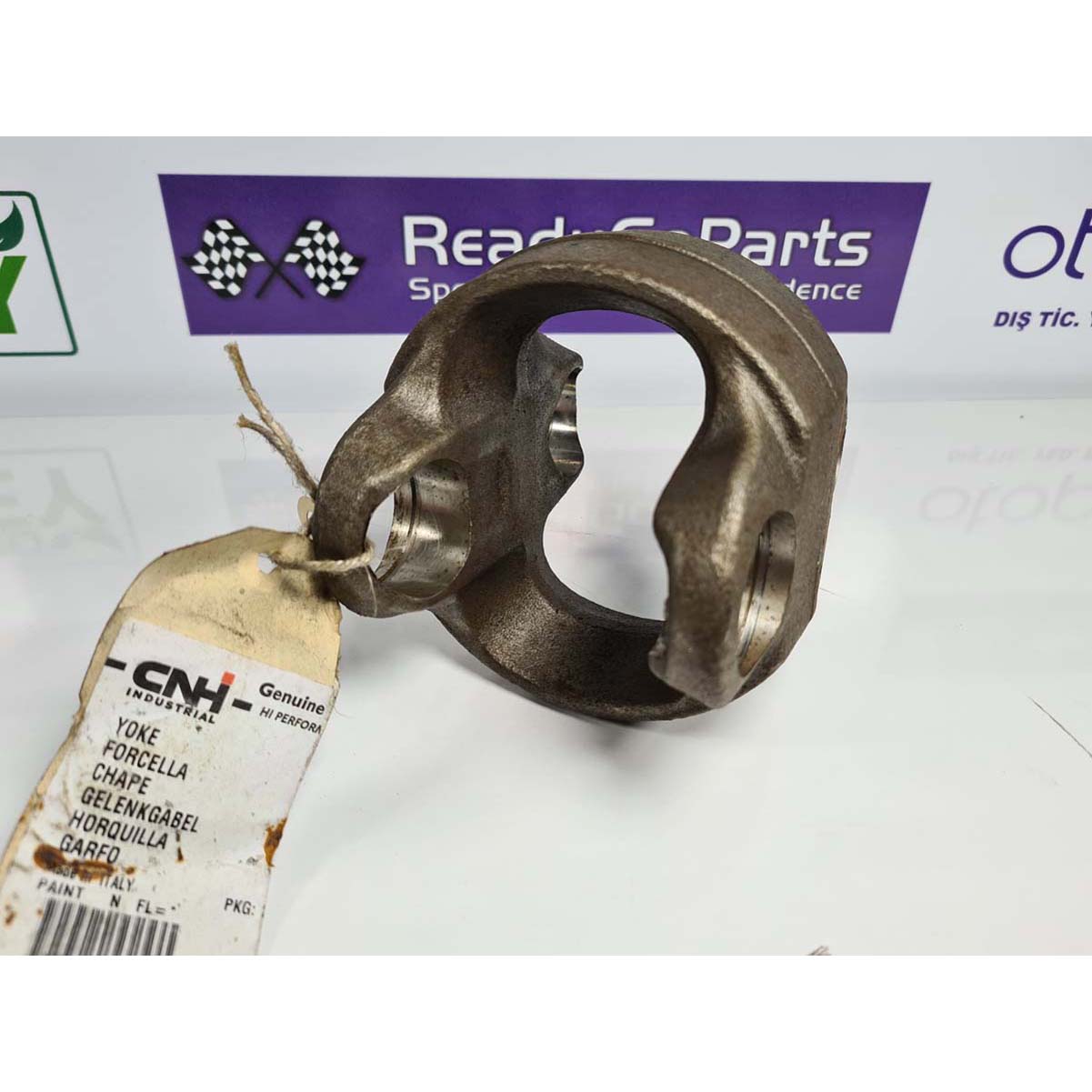 47492121 YOKE ARTICULACIÓN CNH NEW HOLLAND CASE