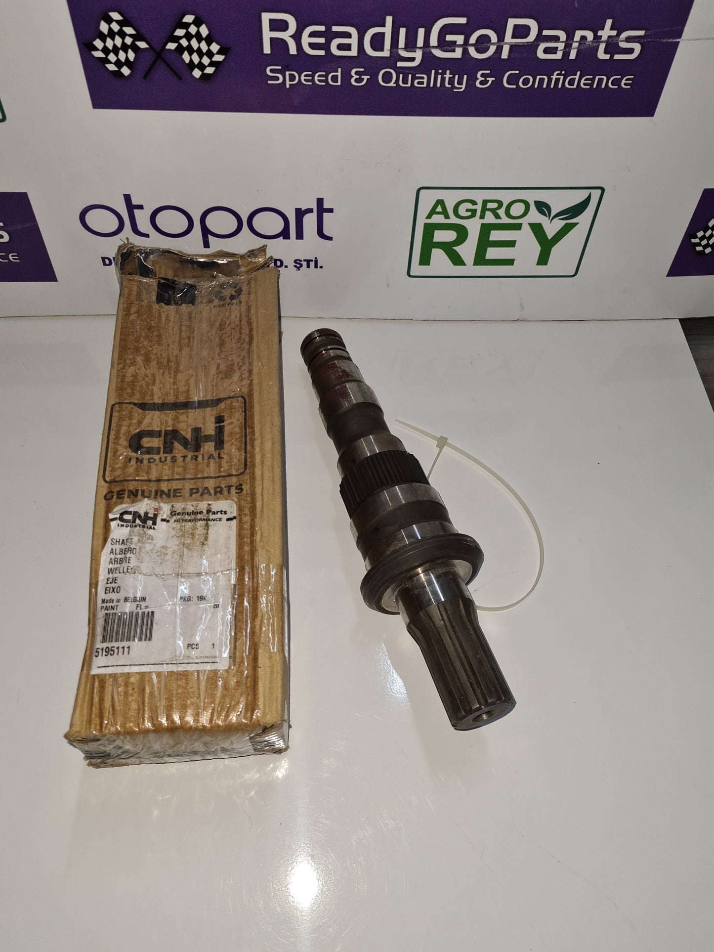 5195111 SHAFT EJE CNH NEW HOLLAND CASE